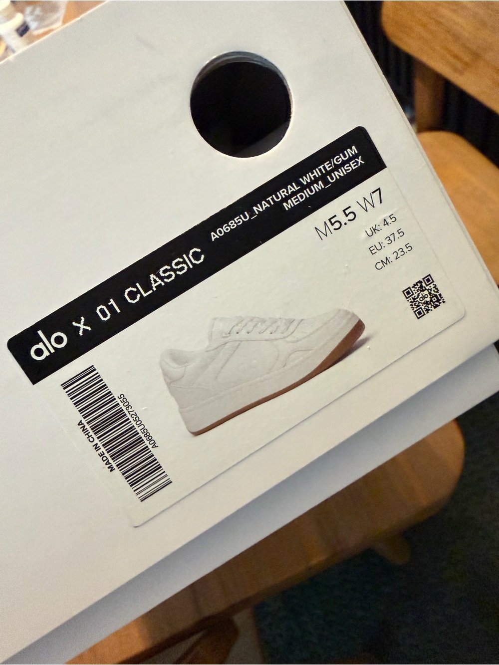 ALO Yoga Natural White Sneakers with Gum Sole - Picture 6 of 7